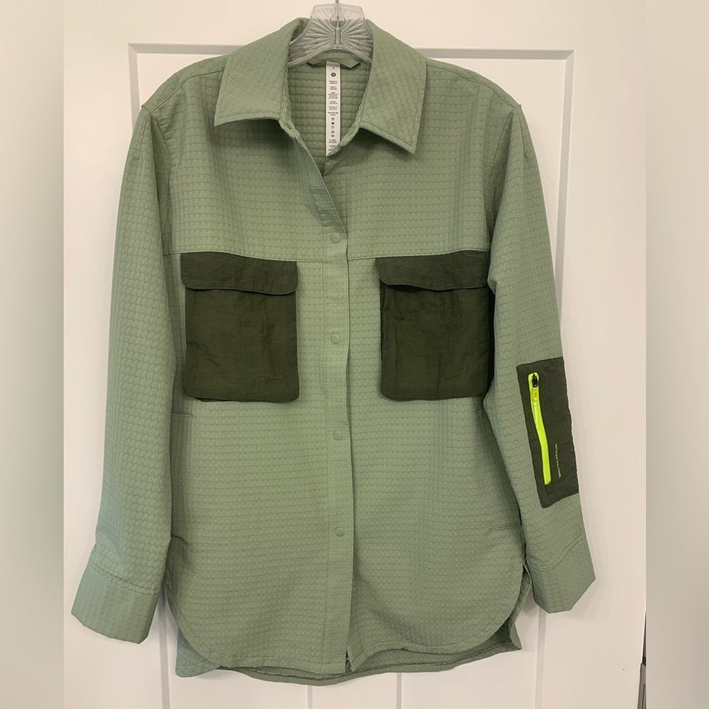 Lululemon Hiking Button Up